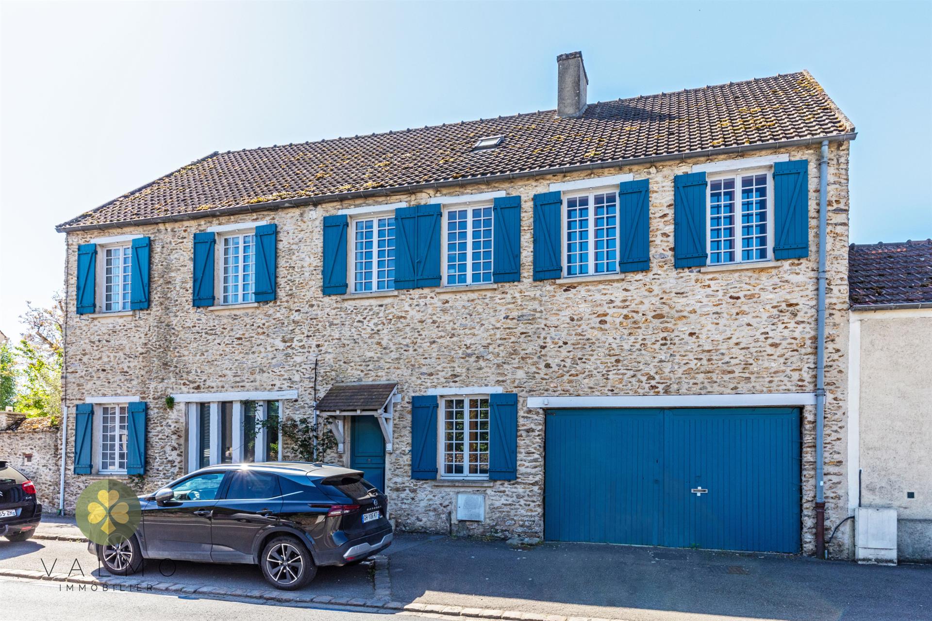 Dept Yvelines (78) La Queue Lez Yvelines + For sale 5 bedroom house 285 m2