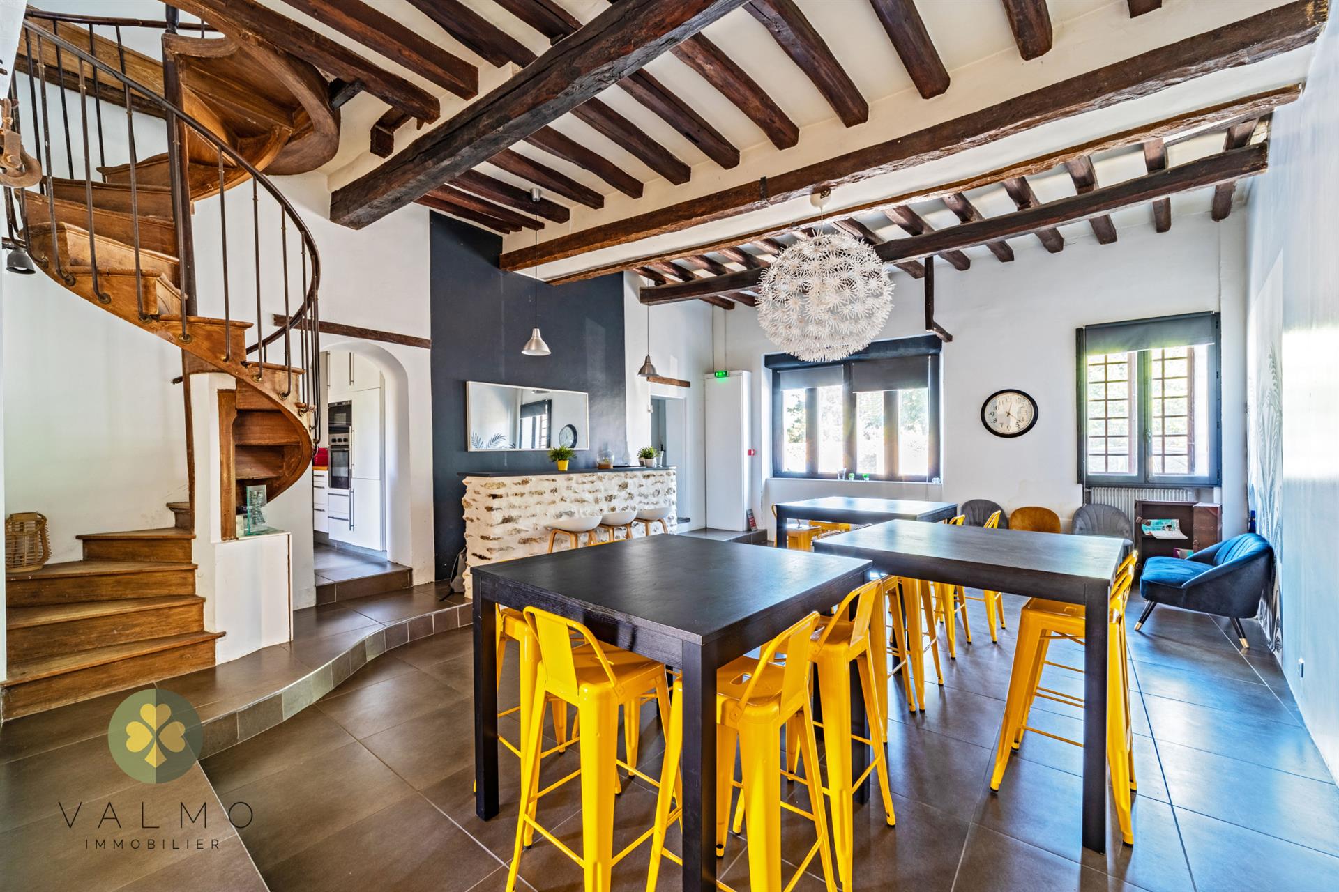 Dept Yvelines (78) La Queue Lez Yvelines + For sale 5 bedroom house 285 m2