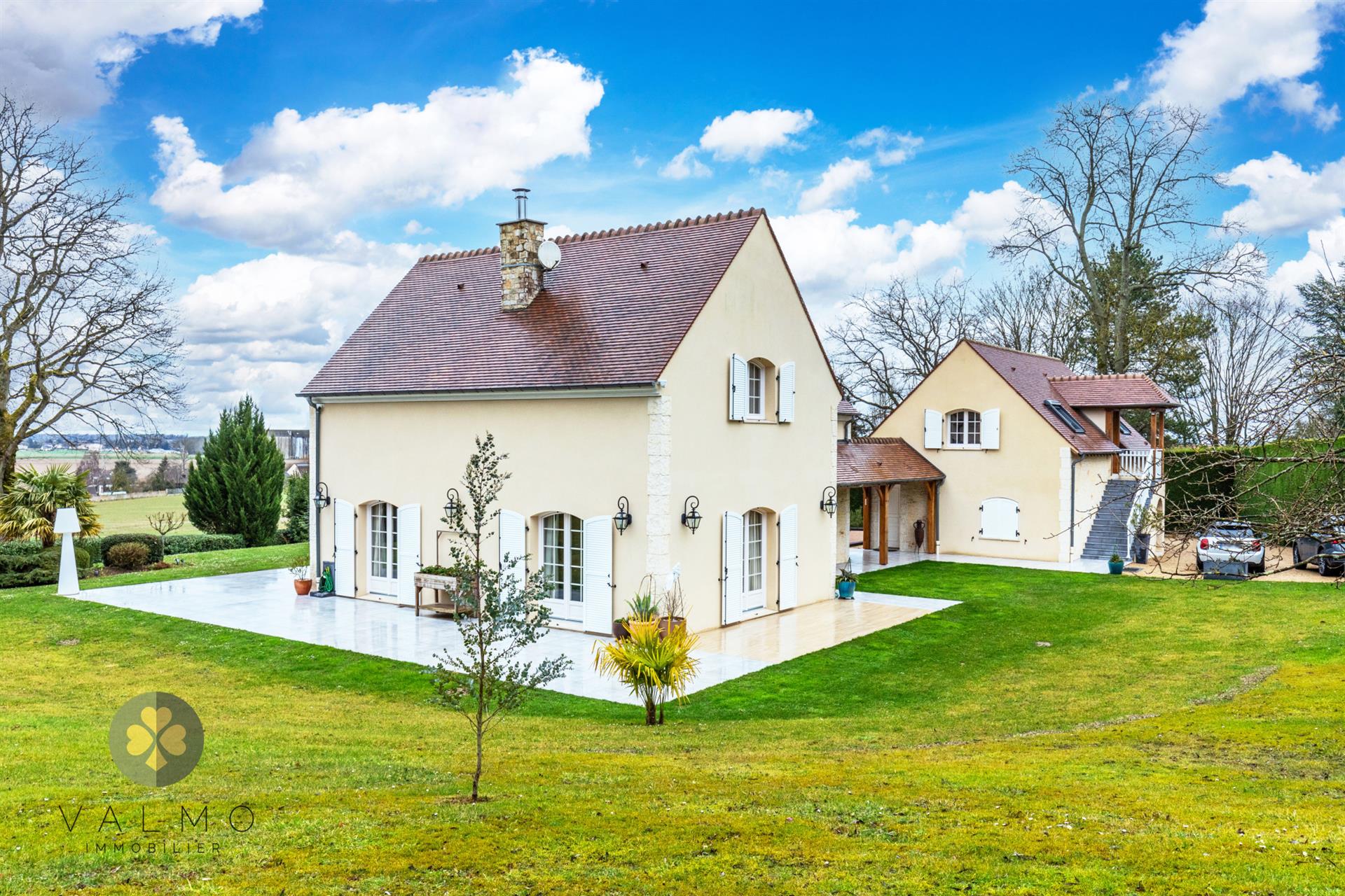 Dept Yvelines (78) Thoiry + For sale House of 185 m2 + Guest House of 81 m2