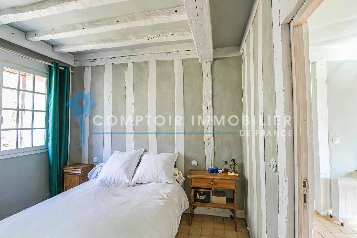 For sale Dpt Eure (27) near Pacy sur Eure Moulin 353 m2 with swimming pool on land of 5542 m2 on the