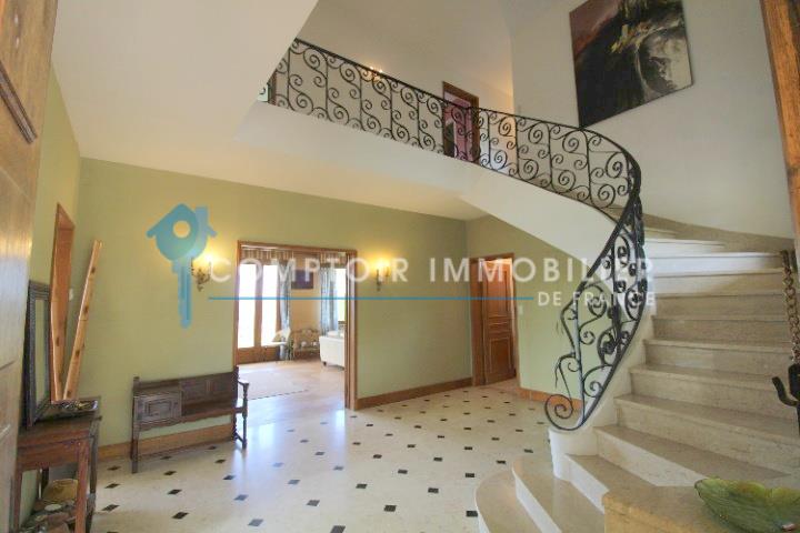 Dpt Eure (27) for sale near Beaumont le Roger house 317 m2 on land of 4,400 m2