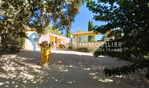 Dpt (30) Beaucaire Charming Property With Swimming Pool
