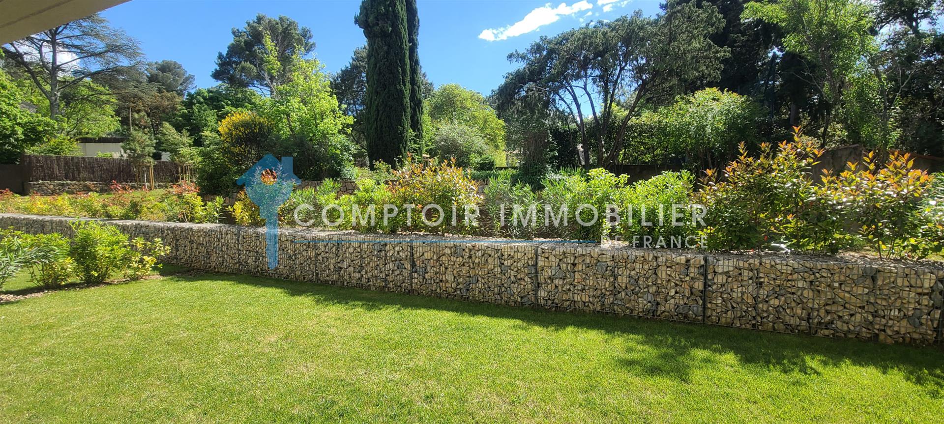 Appartement à vendre, 67m², Nîmes