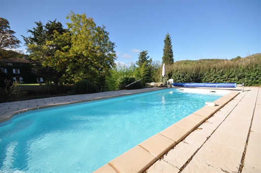 Beautiful property with swimming pool and outbuildings on approximately 4.8 ha