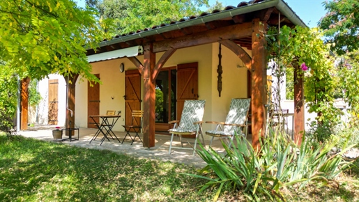 Sole agent - Gourdon - Ideal holiday home with garden