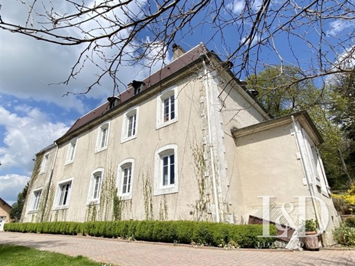 Belle demeure historique de 340m² à Cirey sur Vézouze