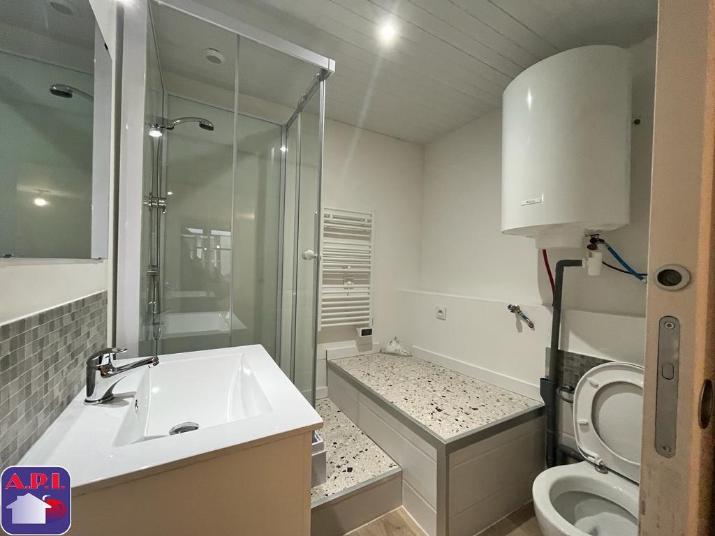 Appartement à louer, 25m², Tarascon-sur-Ariège