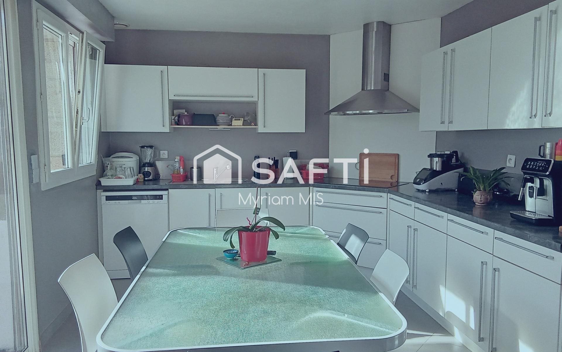 Maison à vendre, 185m², Saint-Jacques-de-la-Lande