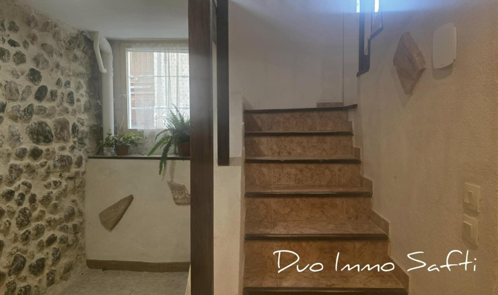 Appartement à vendre, 37m², Mézel