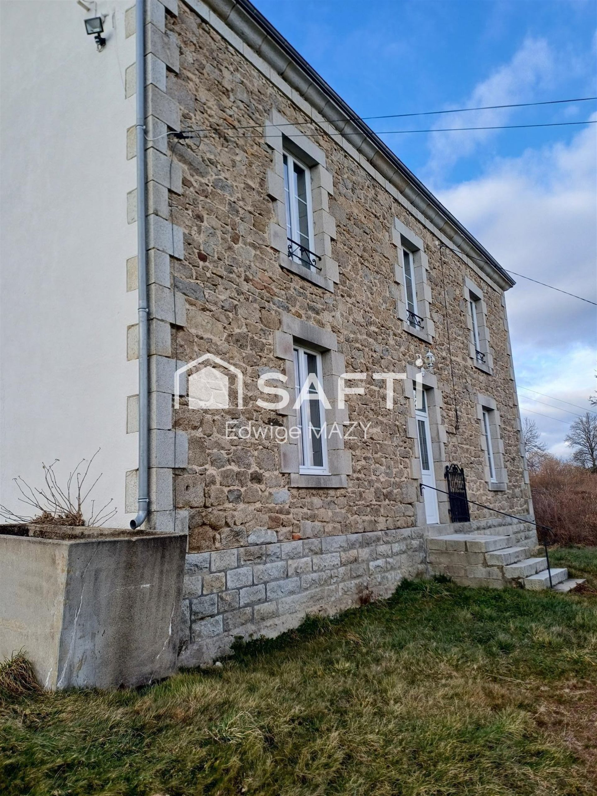 Maison à vendre, 162m², Arfeuille-Châtain