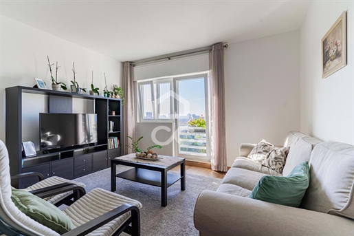 Apartament z 2+1 sypialnią w pełni odnowiony w Prelada - Porto