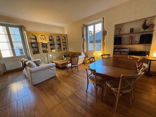 Appartement à vendre, 171m², Figeac