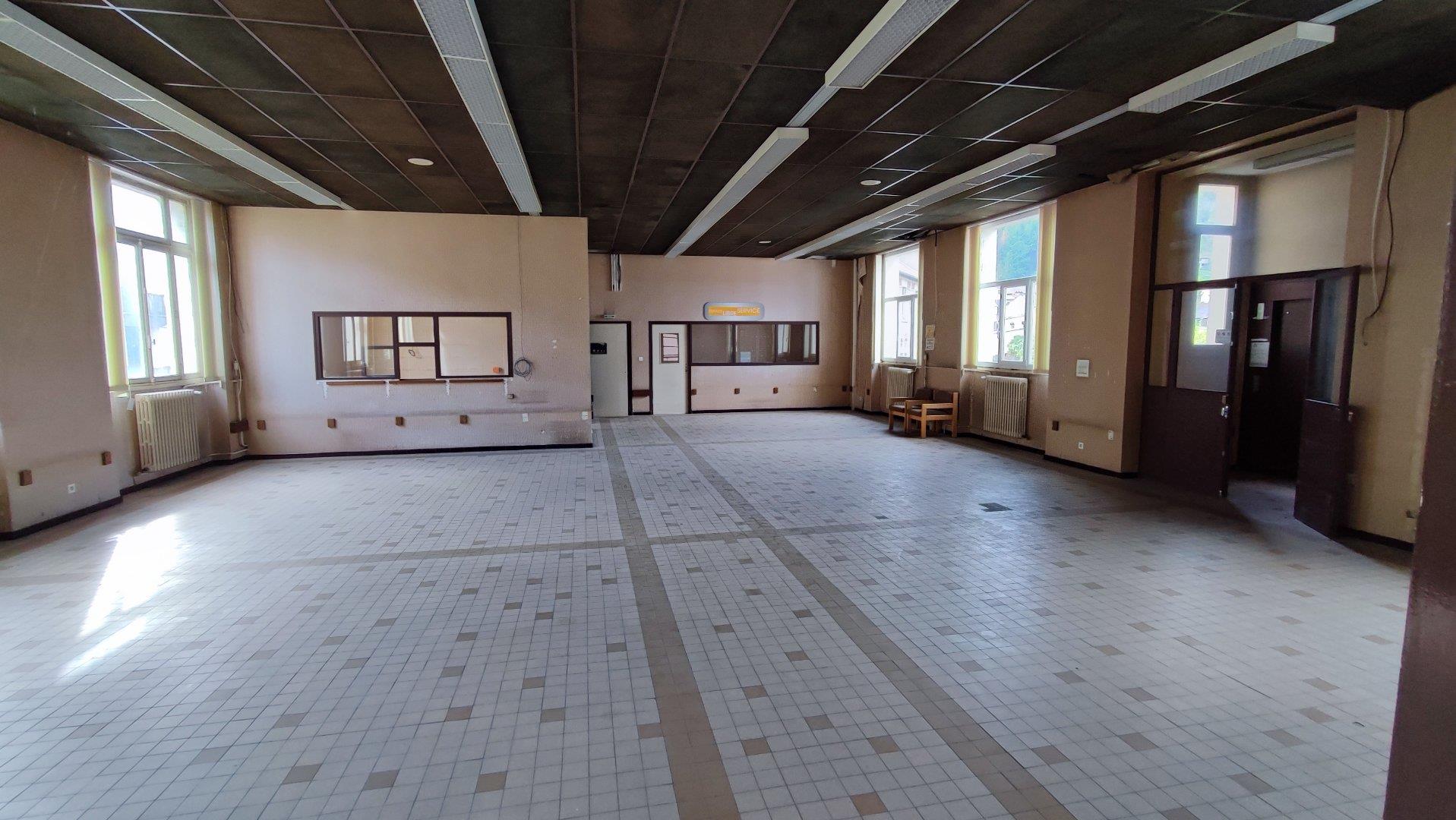 Appartement à vendre, 470m², Decazeville