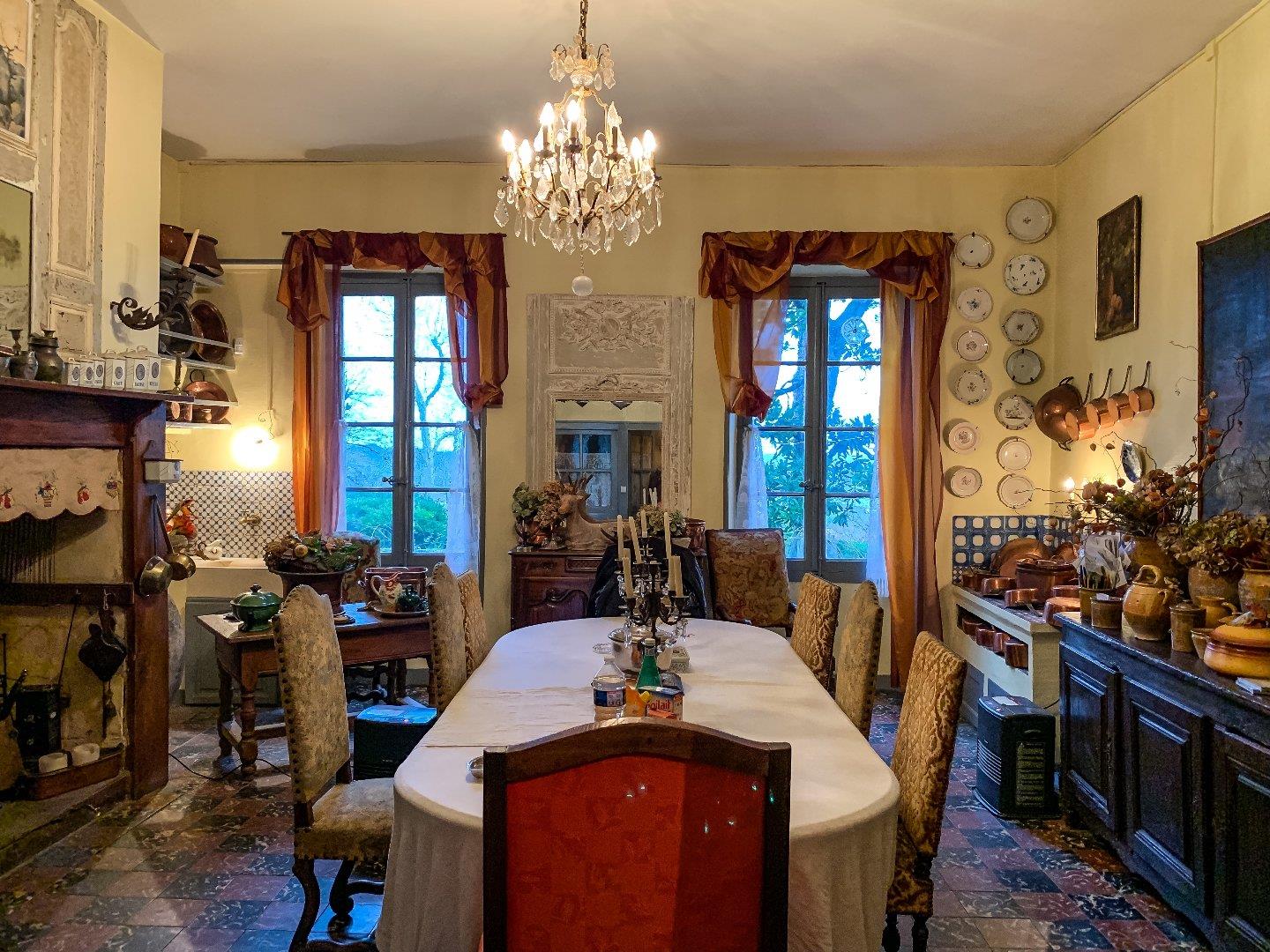 Bourgeois style house