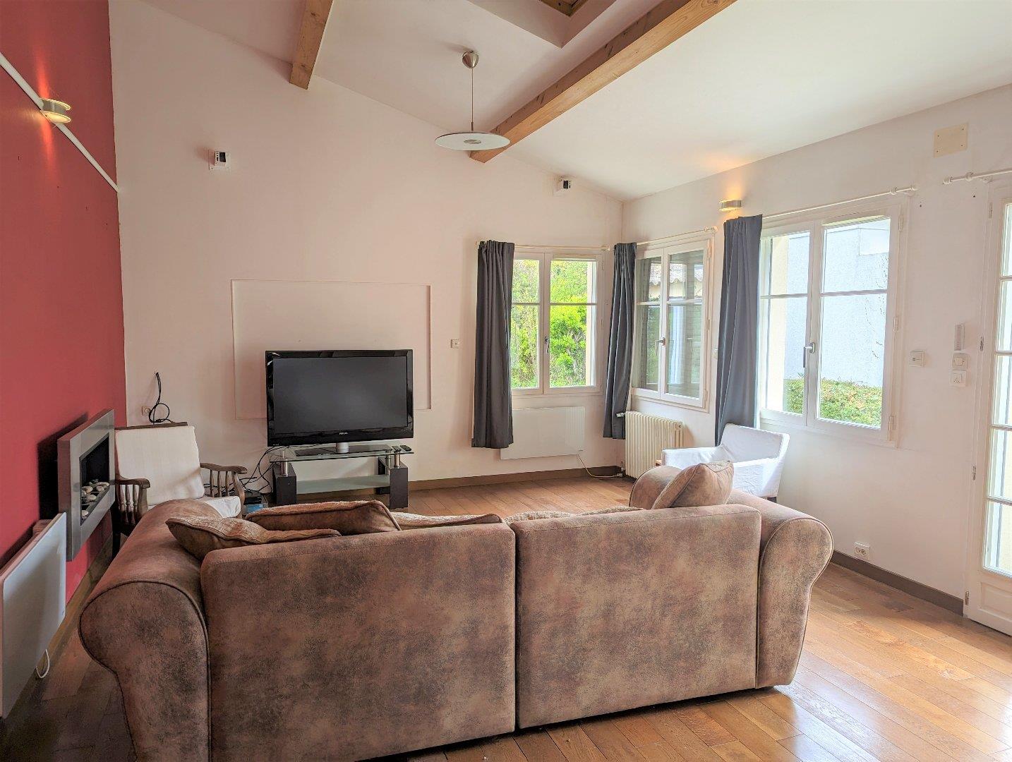 Maison à vendre, 101m², Saint-Jean-d'Angély