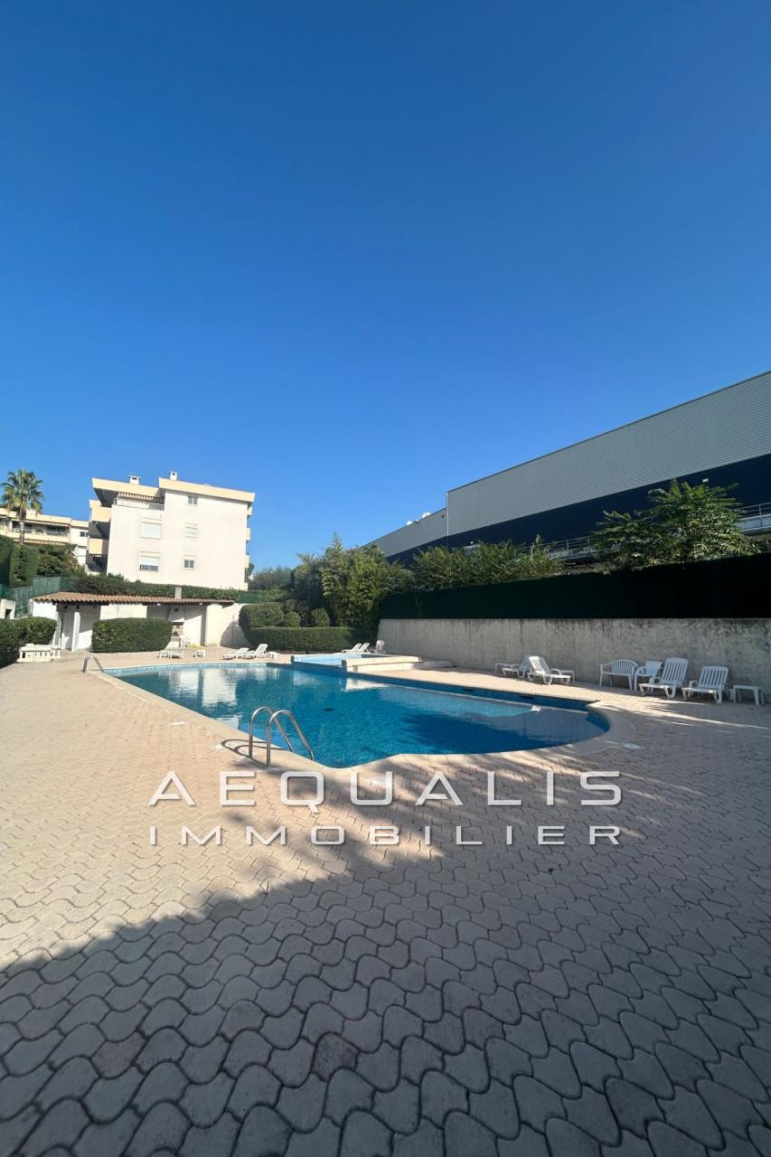 Maison à louer, 81m², Saint-Laurent-du-Var