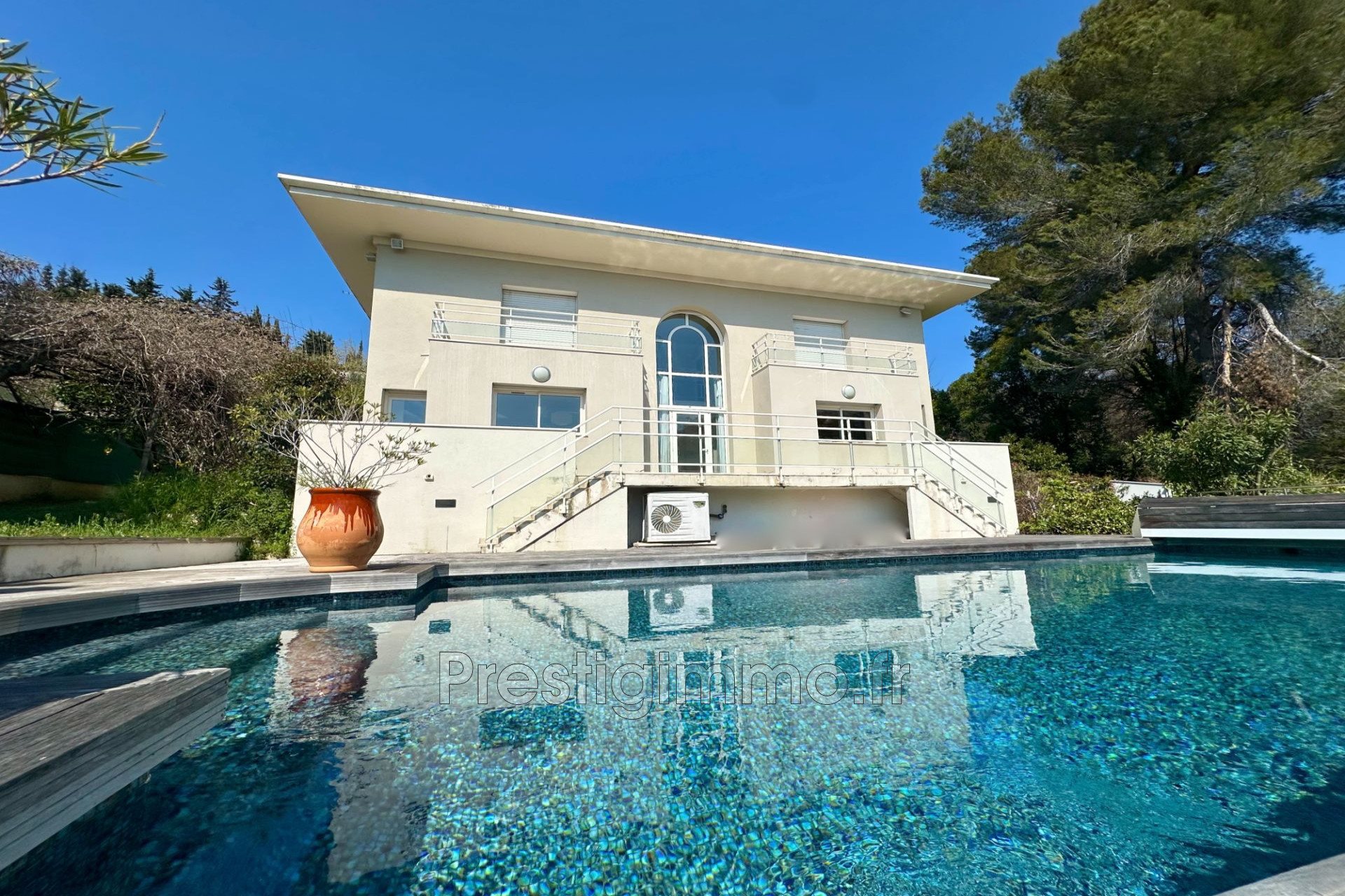 Maison à louer, 150m², Le Cannet