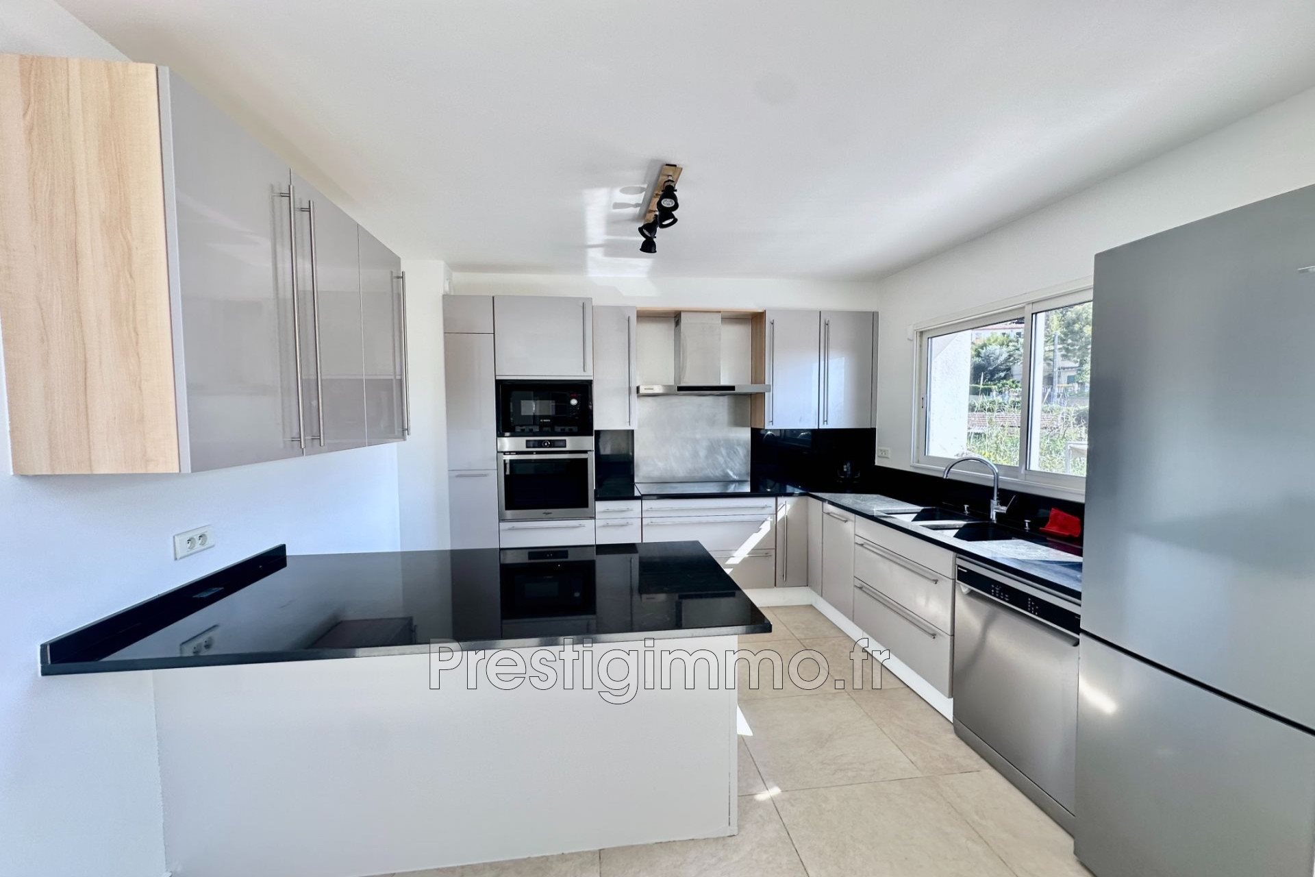 Maison à louer, 150m², Le Cannet