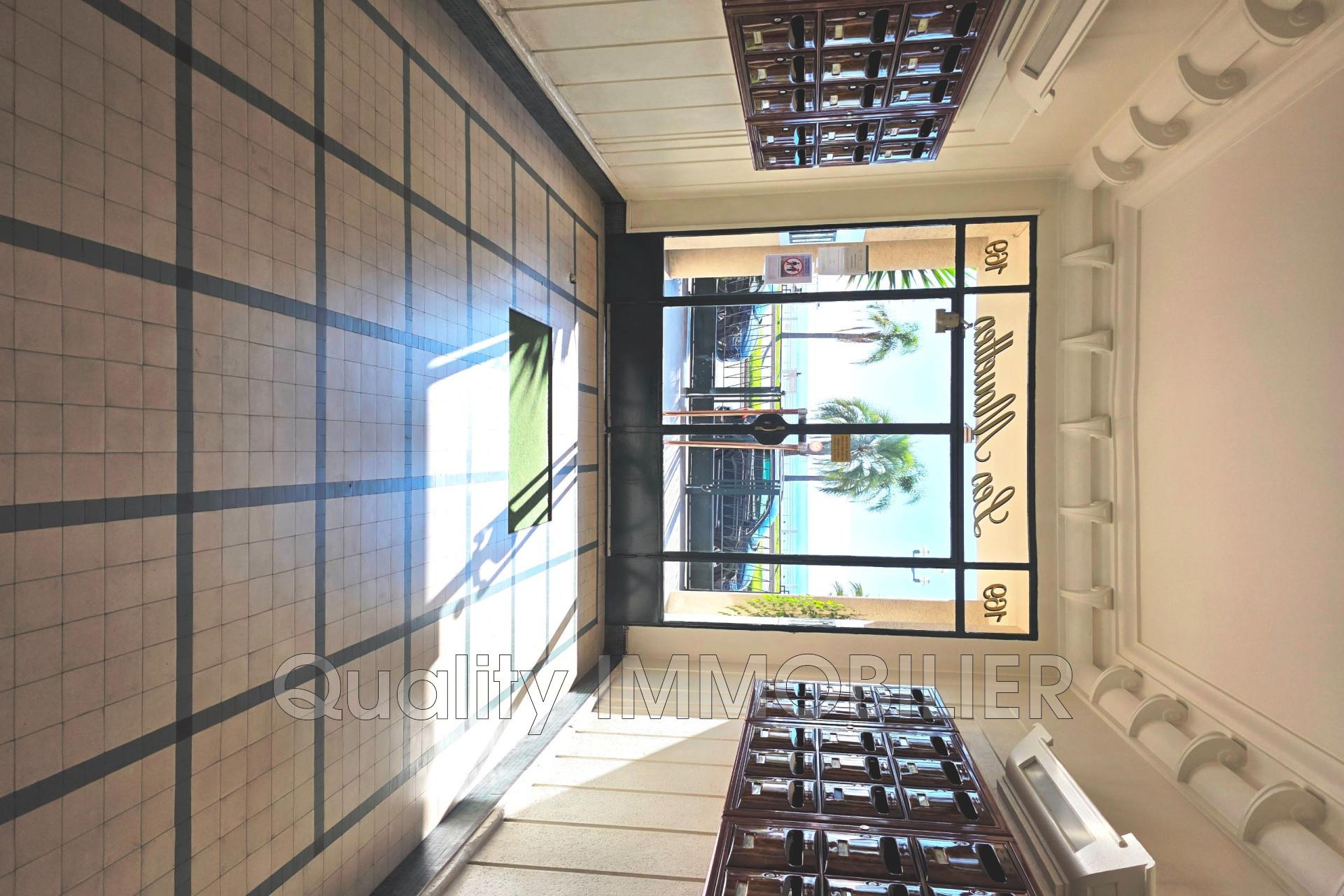 Appartement à louer, 89m², Nice