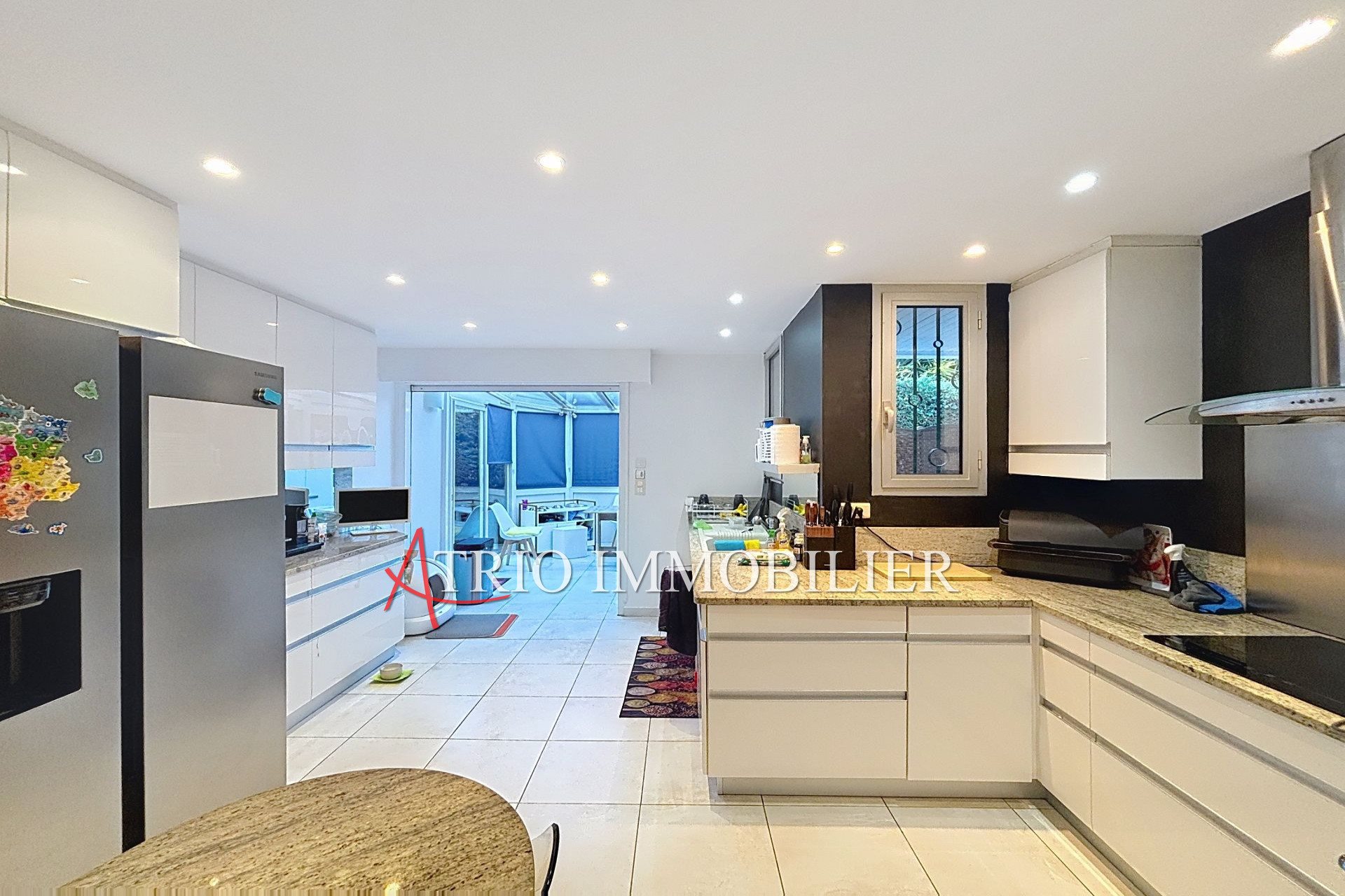 Maison à louer, 276m², Cagnes-sur-Mer