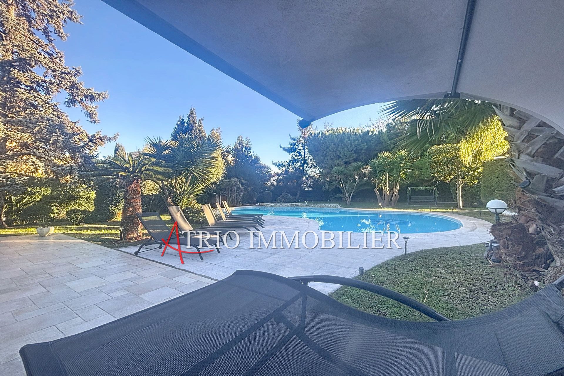 Maison à louer, 276m², Cagnes-sur-Mer