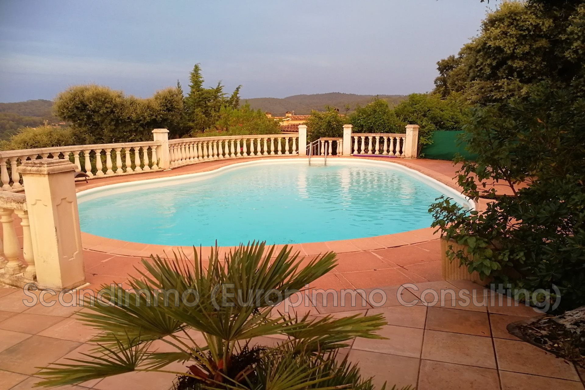 Maison à vendre, 150m², Carcès