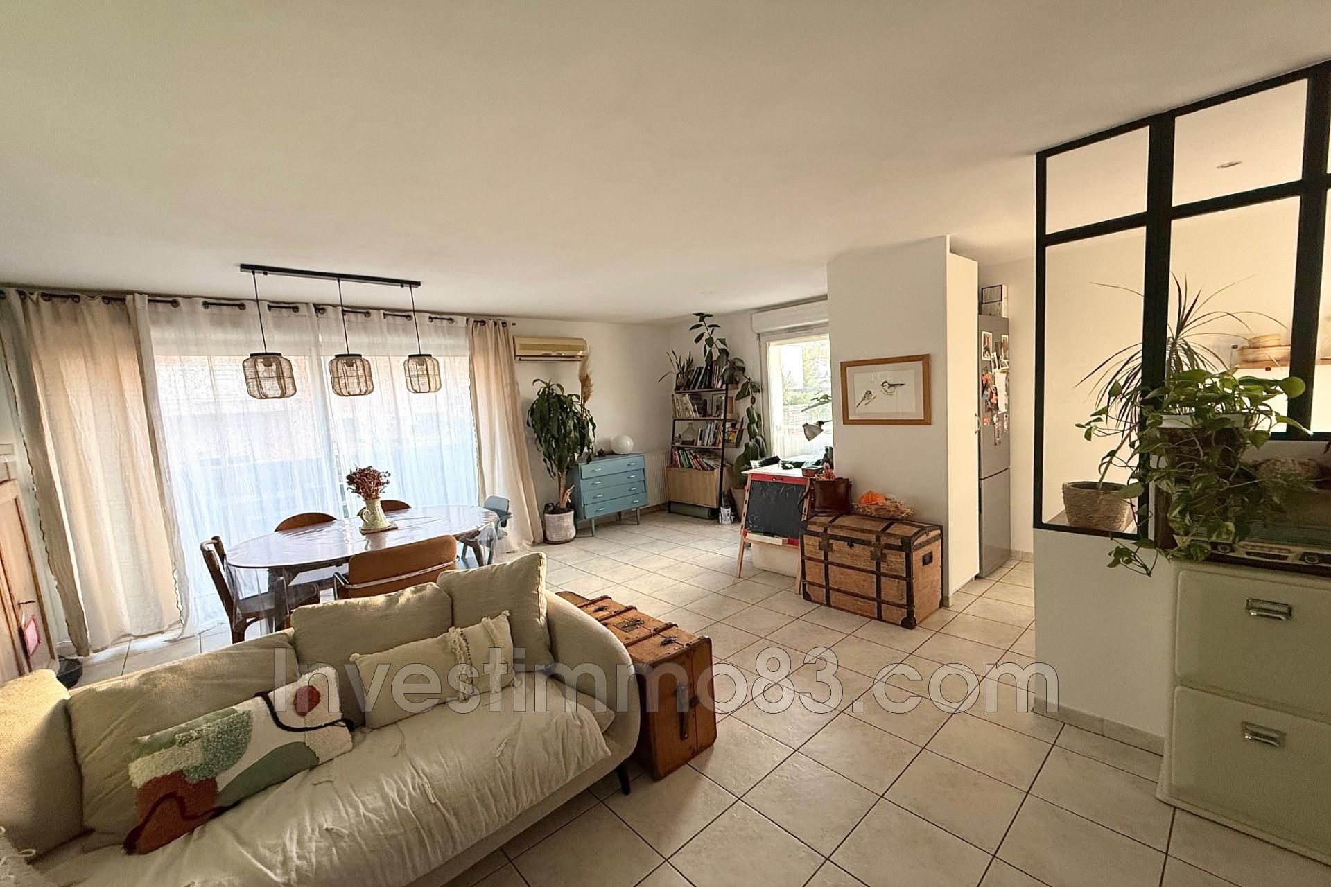 Appartement à vendre, 68m², La Penne-sur-Huveaune