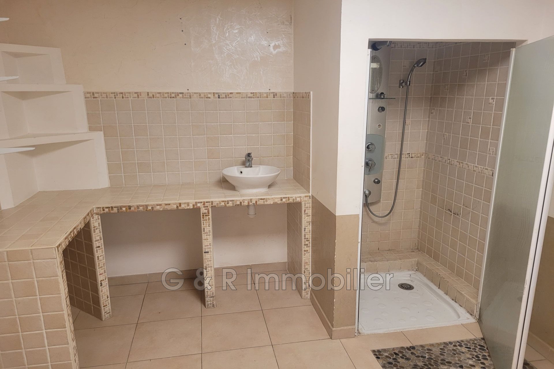 Maison à louer, 38m², Peypin