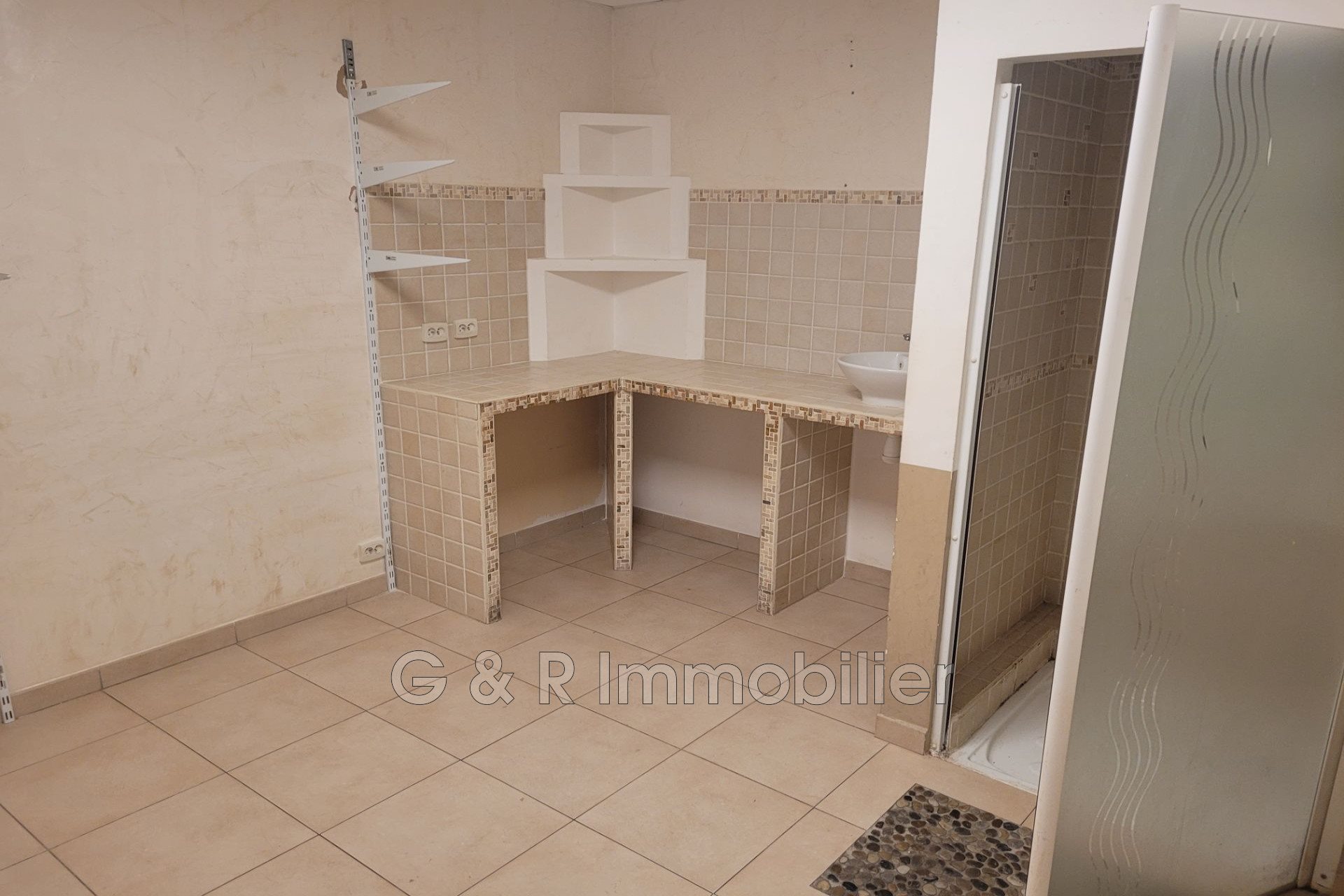 Maison à louer, 38m², Peypin
