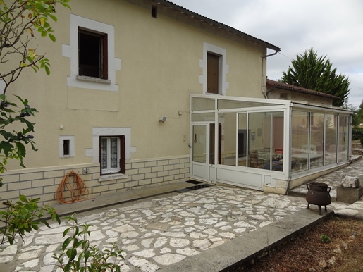 Maison de village 215 m2