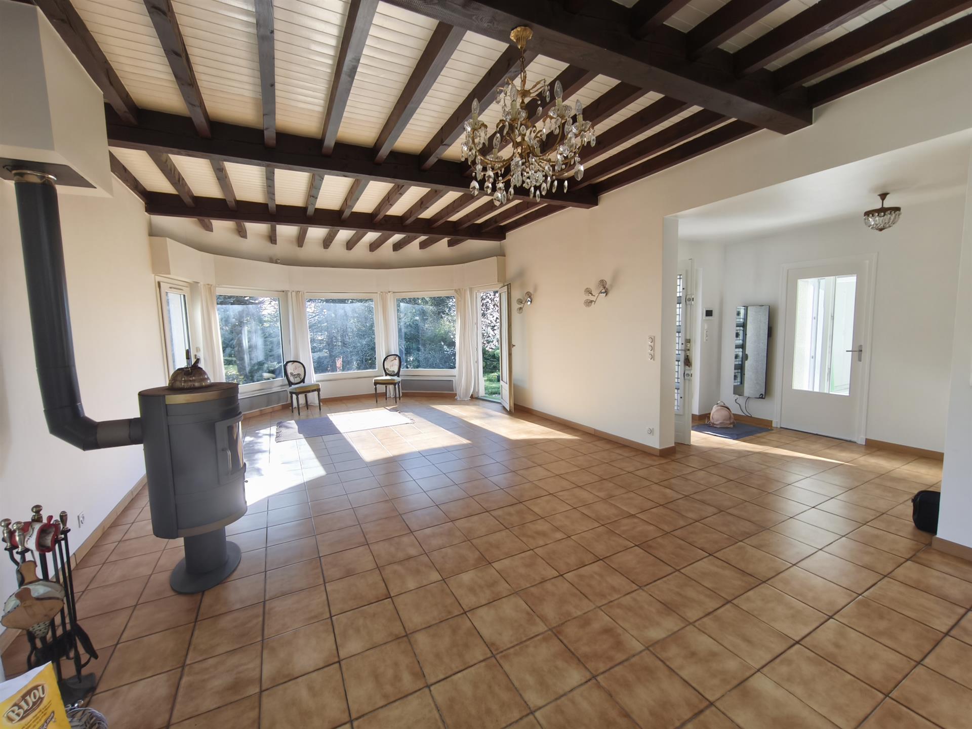 Maison à vendre, 160m², Saint-Priest-en-Jarez