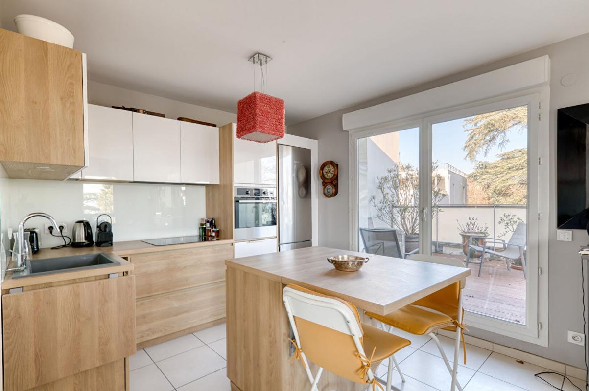 Appartement à vendre, 77m², La Mulatière
