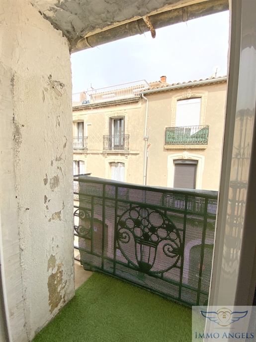 Location sought, T3 apartment of about 78 m2 with a balcony on the 2nd floor