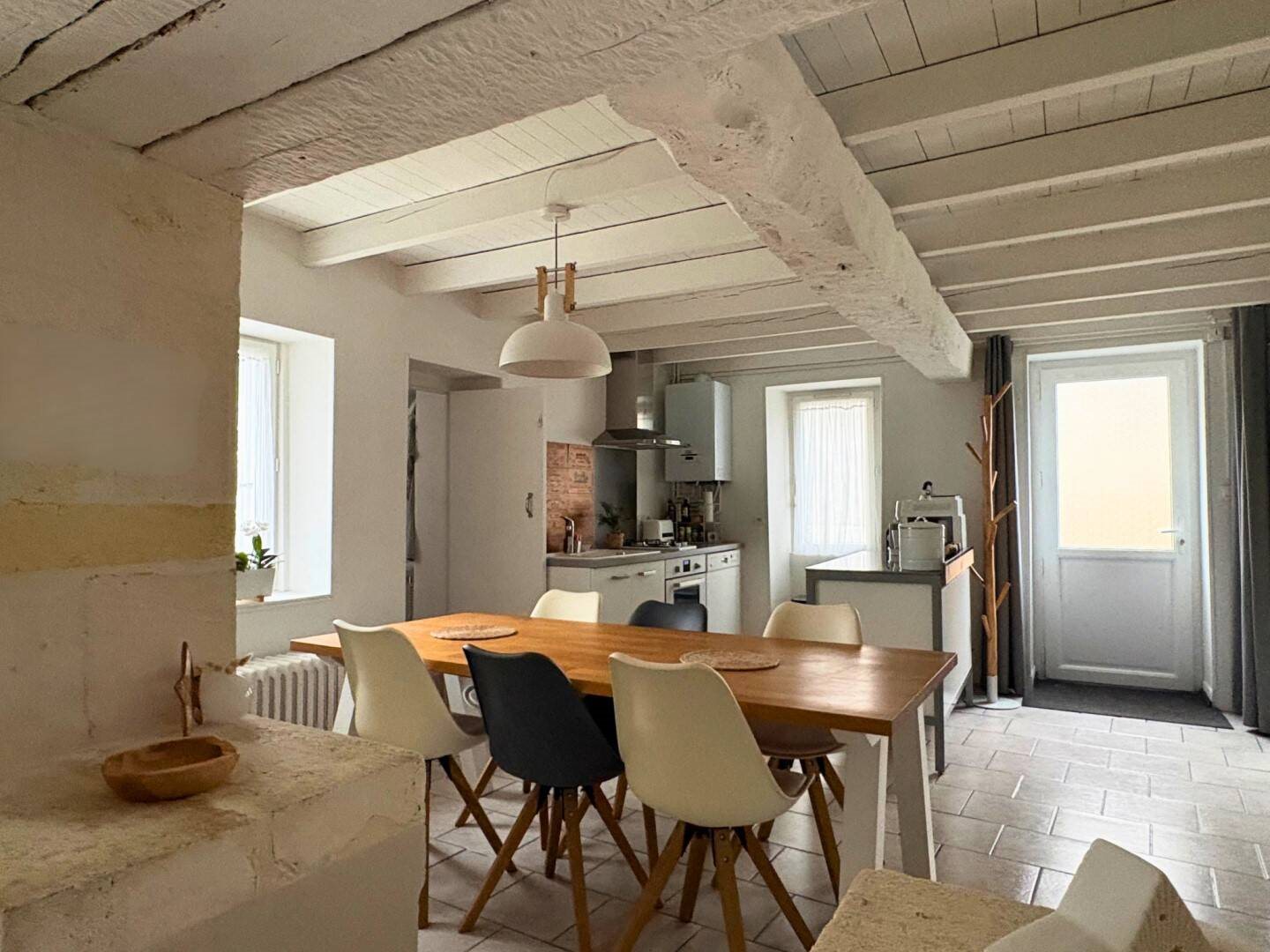 Maison à vendre, 86m², Châteaubernard