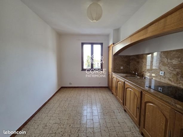 Appartement à vendre, 109m², Ghisonaccia