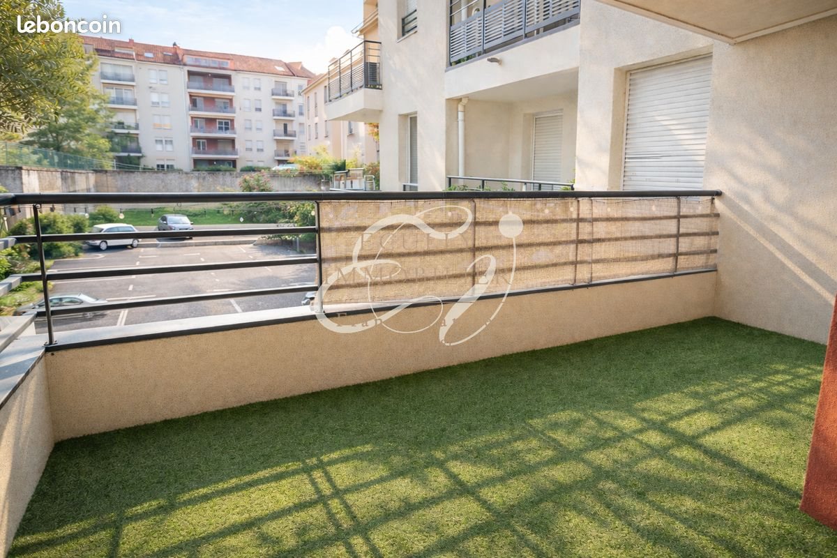 Appartement à vendre, 70m², Vénissieux