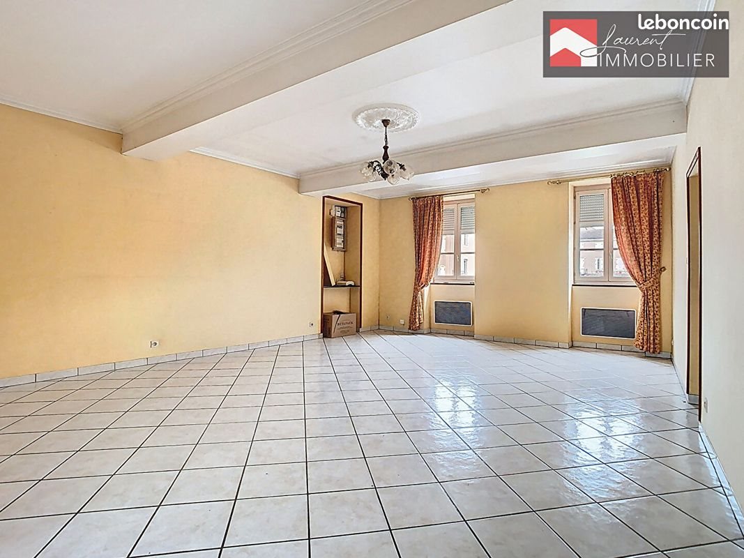 Appartement à vendre, 220m², Pont-de-Vaux