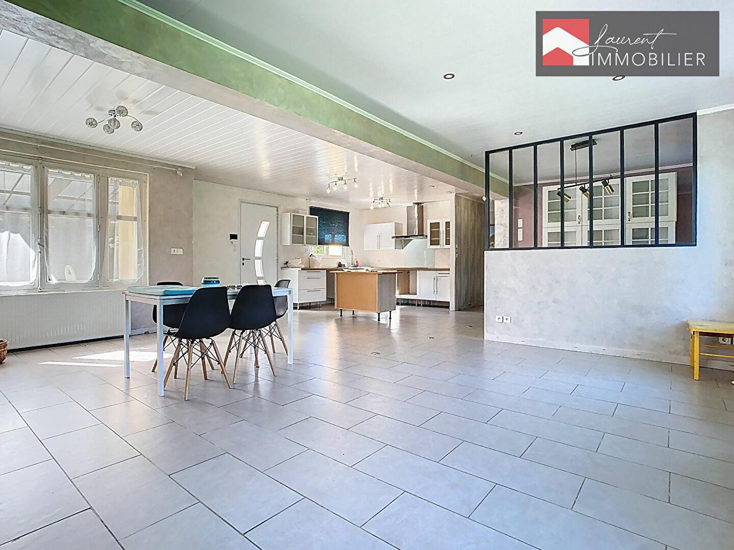 Maison à louer, 137m², Tournus