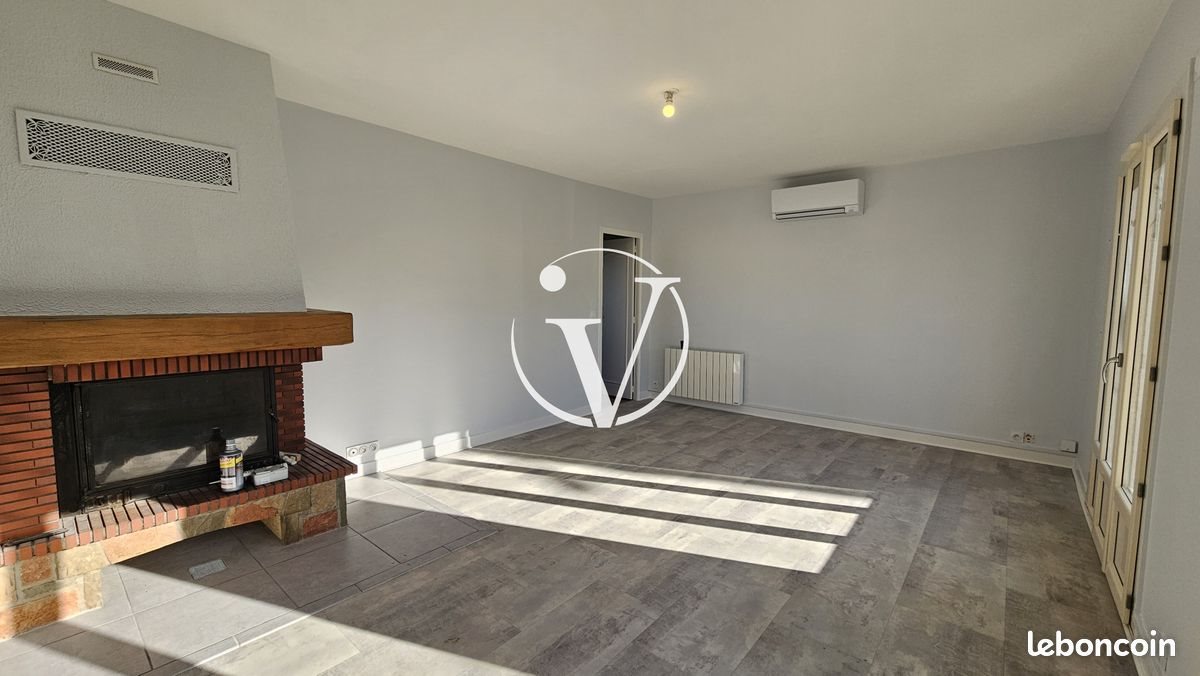 Maison à louer, 74m², Naveil