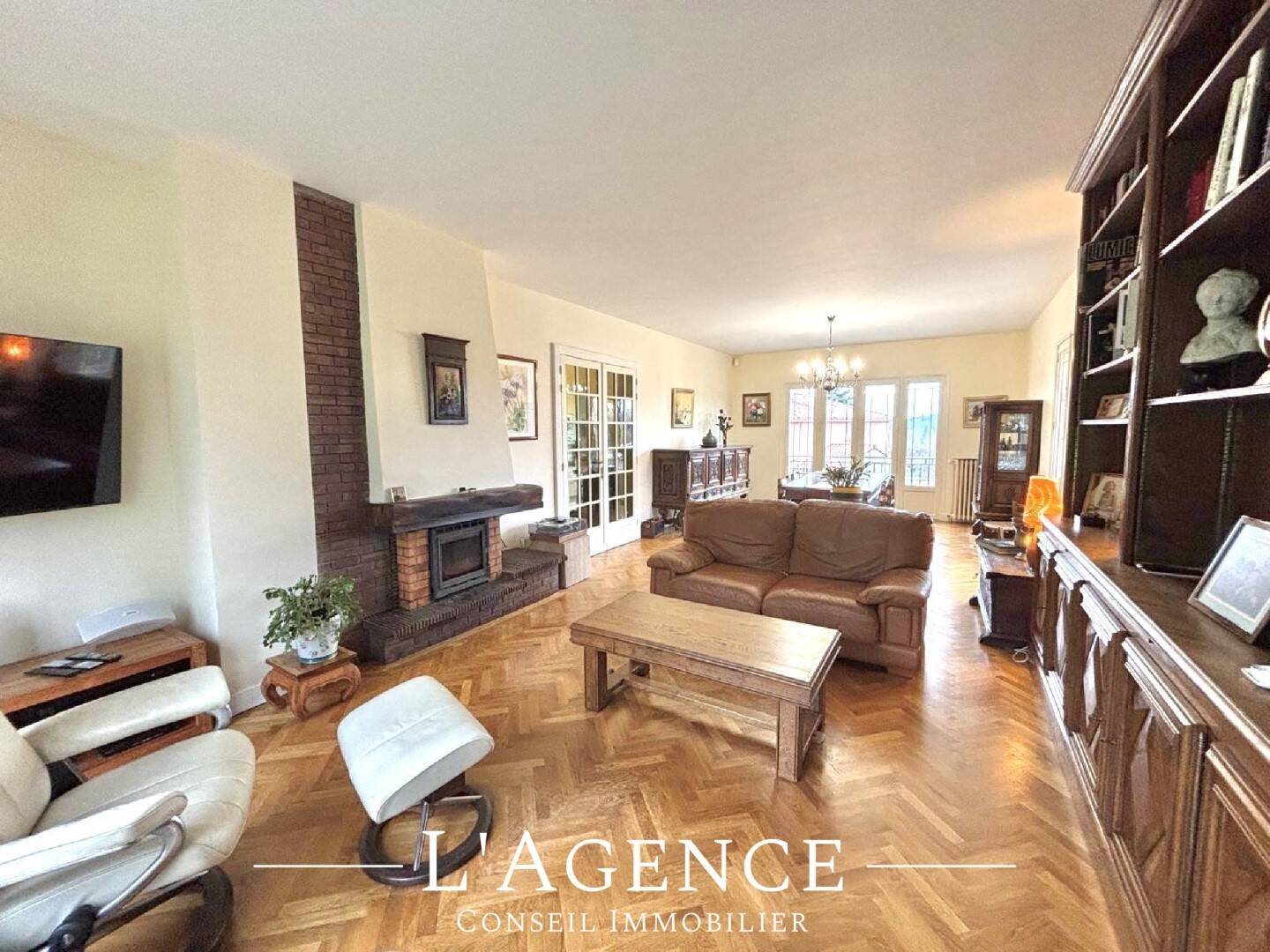 Maison à vendre, 137m², Le Palais-sur-Vienne