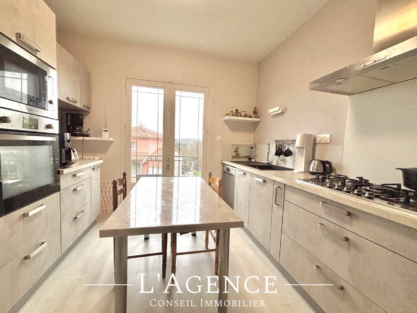 Maison à vendre, 137m², Le Palais-sur-Vienne