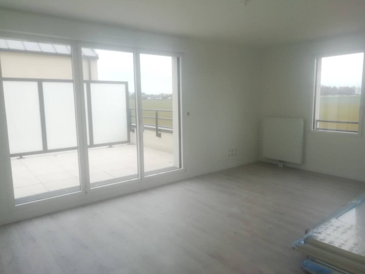 Appartement à louer, 67m², Epron