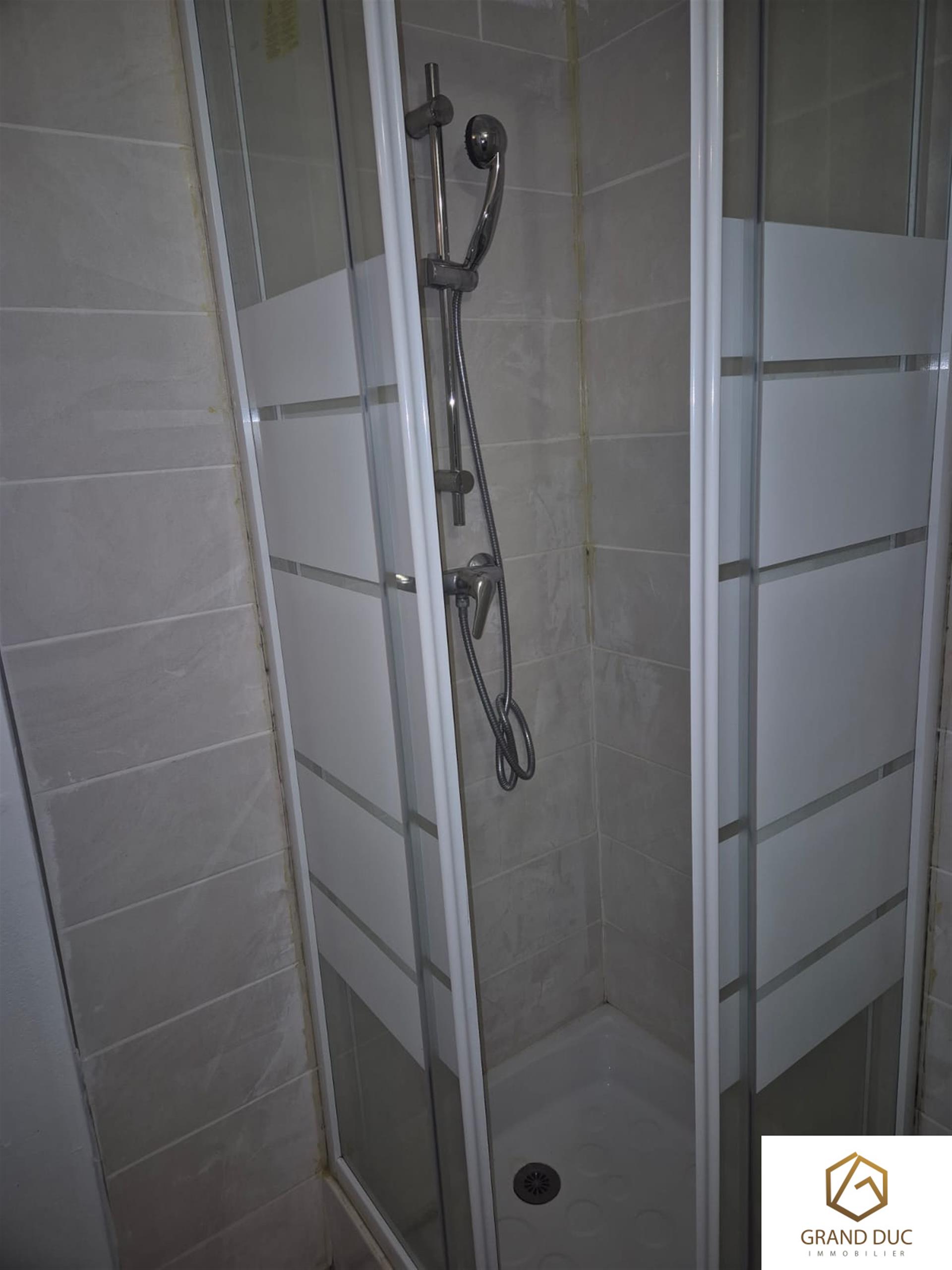 Appartement à louer, 20m², Marseille 5ème