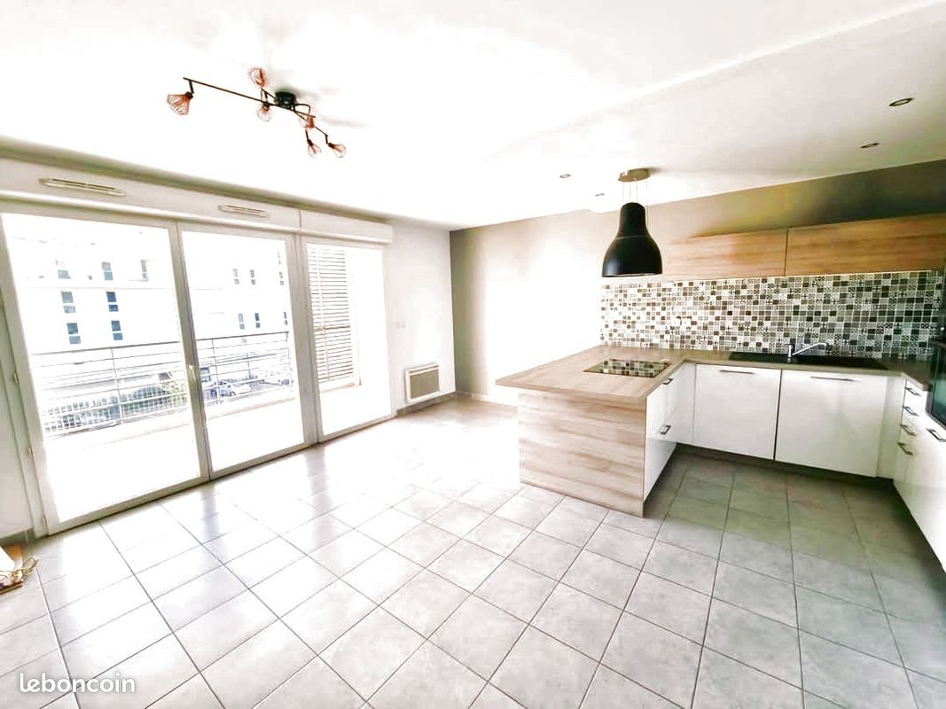 Appartement à louer, 70m², Septèmes-les-Vallons