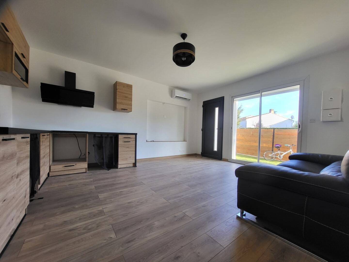 Appartement à vendre, 40m², Saint-Mitre-les-Remparts