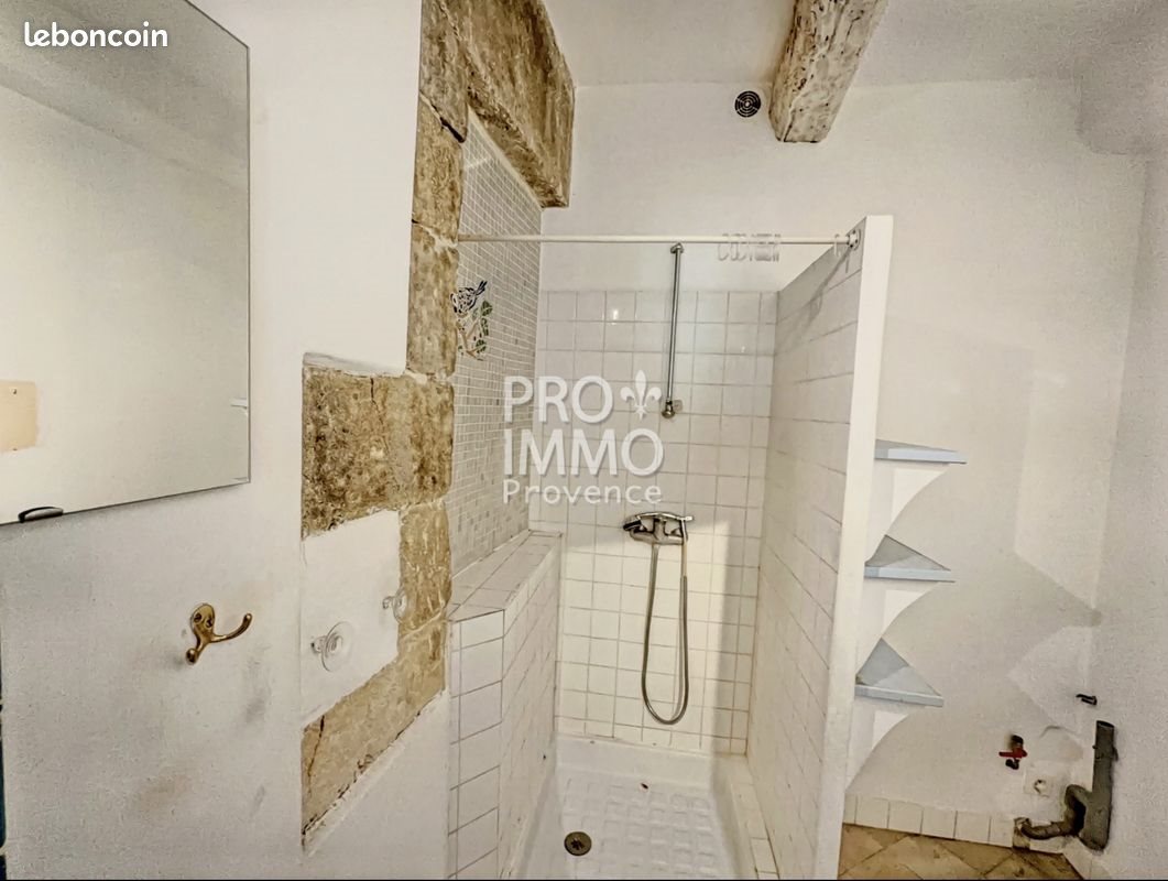 Appartement à louer, 39m², Lambesc