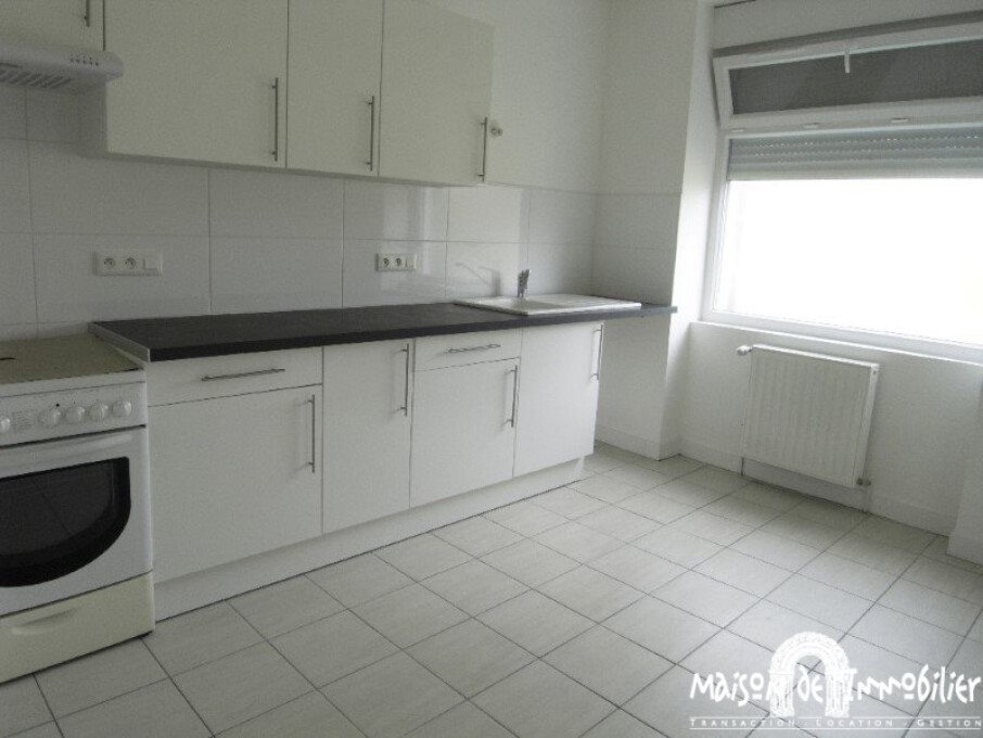 Maison à louer, 83m², Jarnac