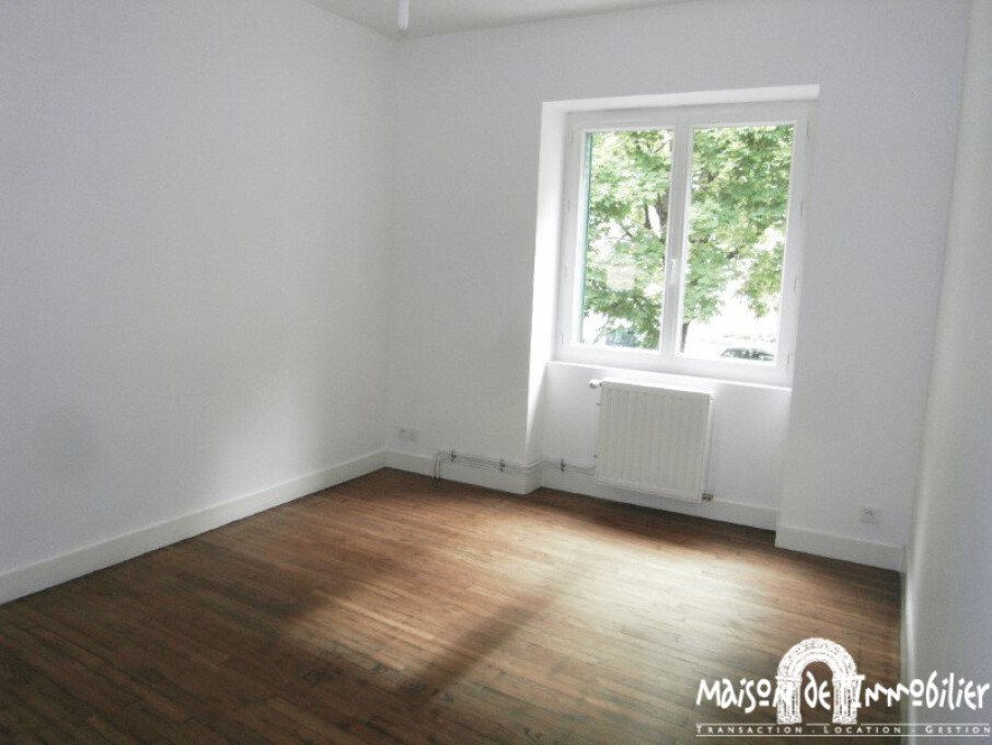 Maison à louer, 83m², Jarnac