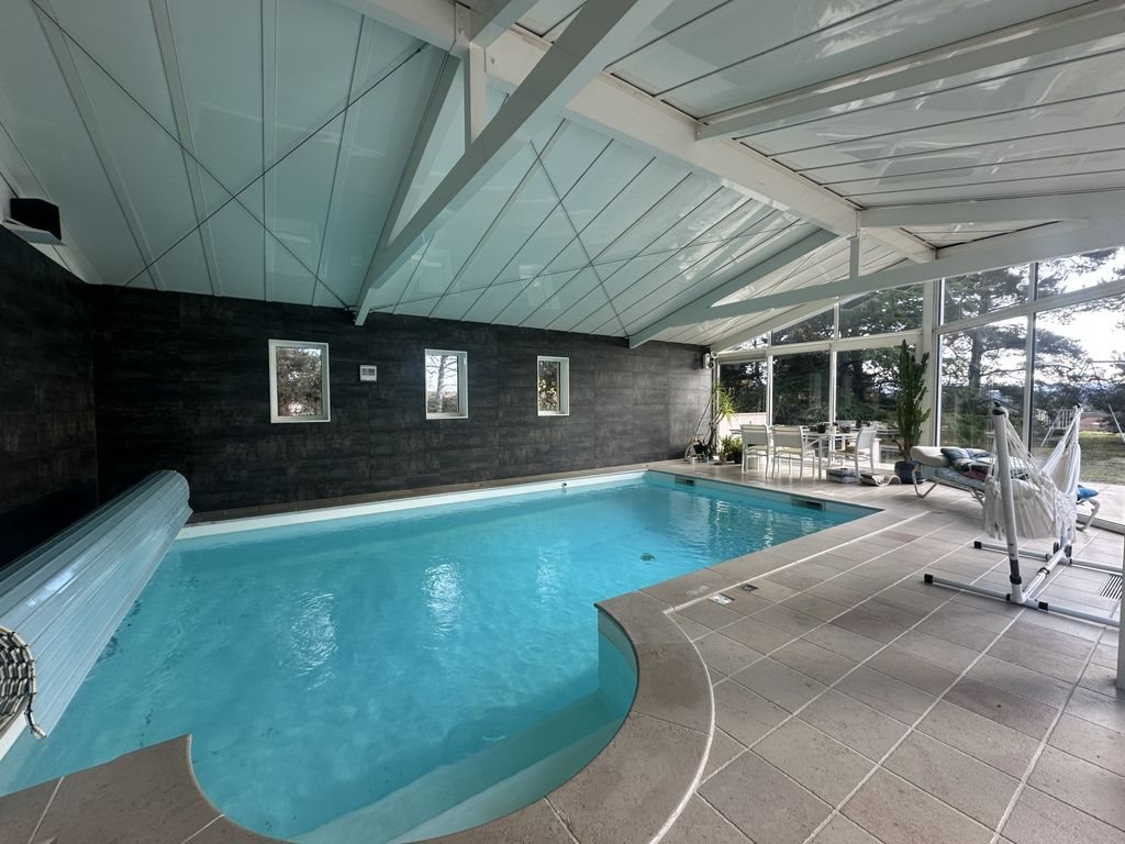 Maison à vendre, 240m², Sainte-Sigolène