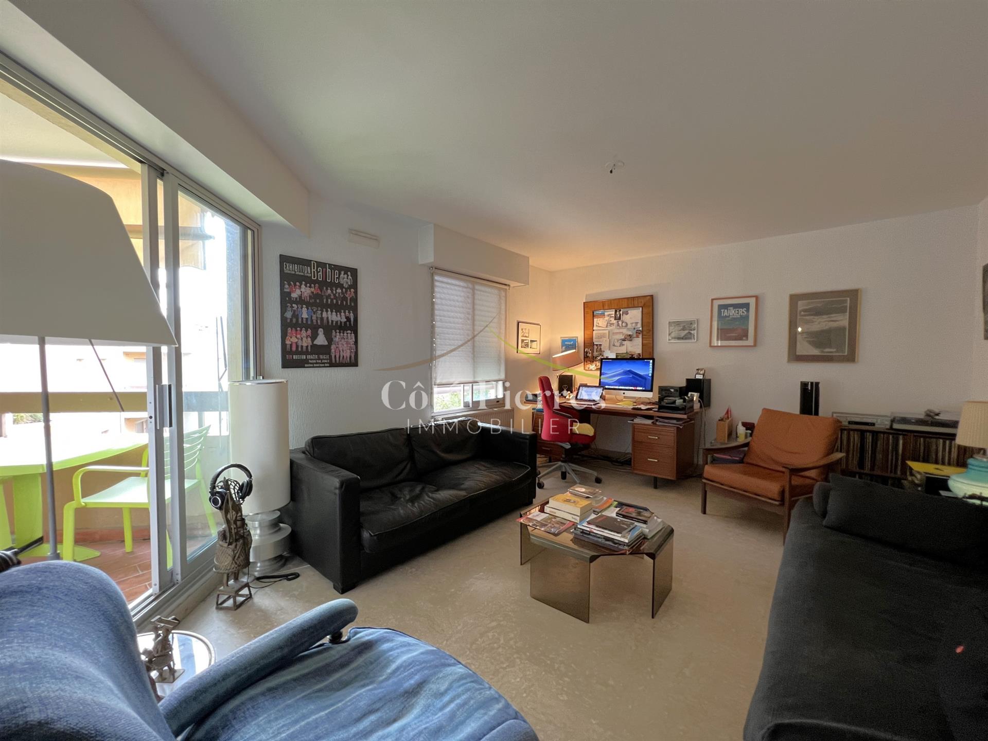 Appartement à louer, 58m², Nîmes